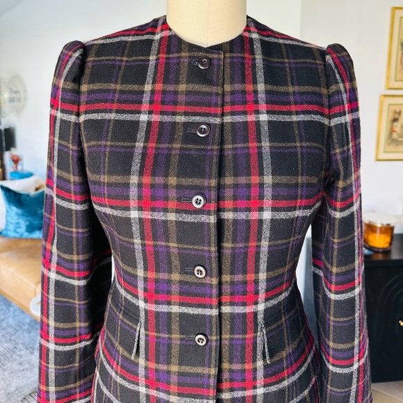 Vintage 70’s/80’s Plaid Wool Skirt Suit Set - Picture 8 of 15